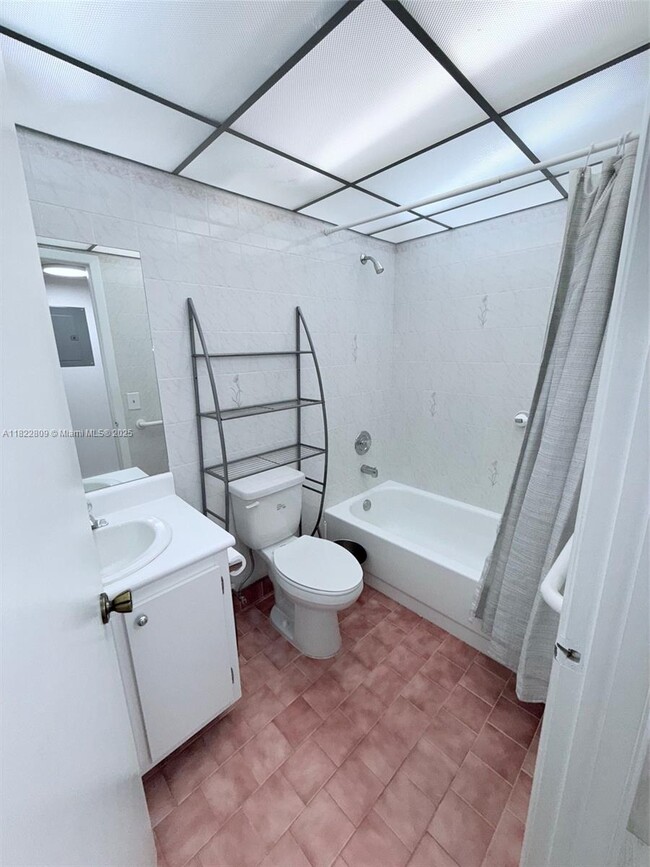 Building Photo - 9352 S Belfort Cir