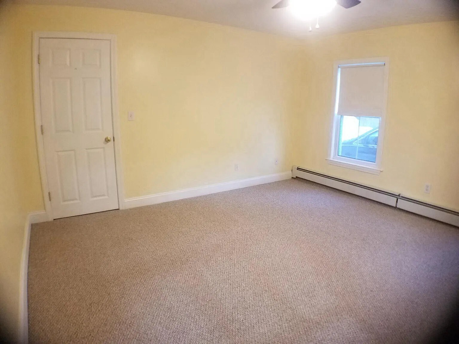 Bedroom 1 - 27 Hayden Rowe St