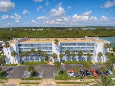 Building Photo - 18325 Gulf Blvd