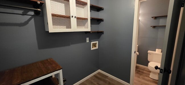 Building Photo - 4011 Pinnacle Way