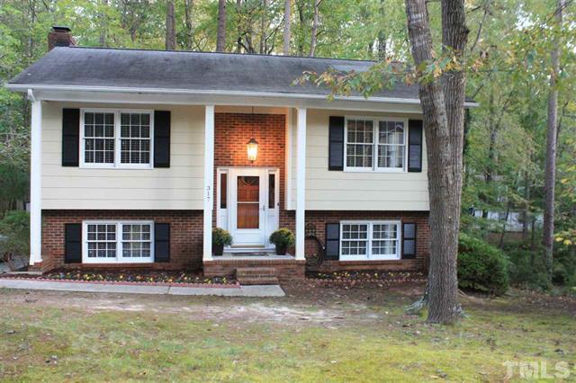 Primary Photo - 3 Bedroom | 1.5 Bath Home in North Raleigh...