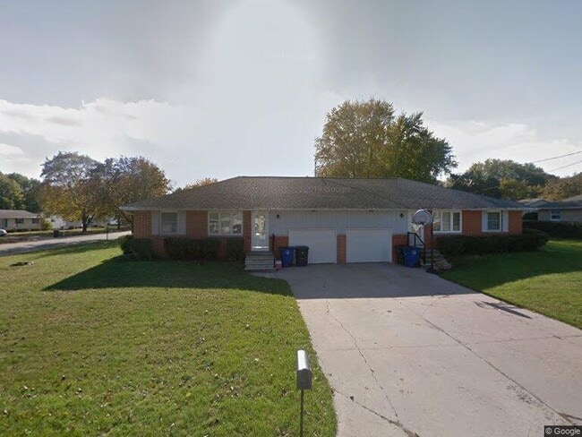 Building Photo - 1531 Buffalo St
