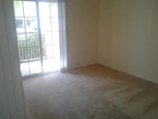 Building Photo - 7061 Walker St