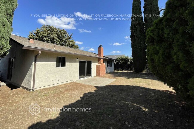 Building Photo - 922 Cypress St