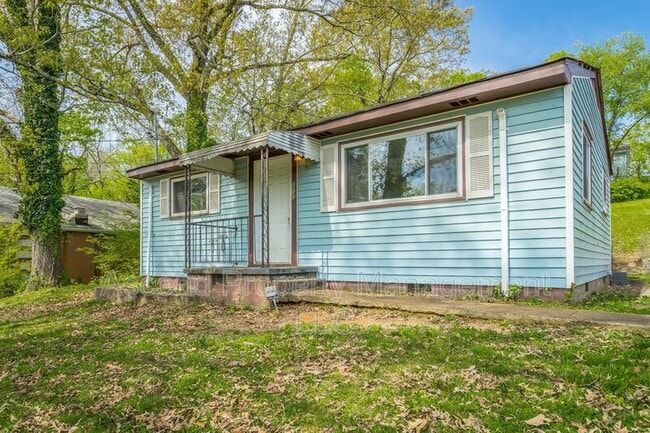 Building Photo - 1113 Jarvis Ave