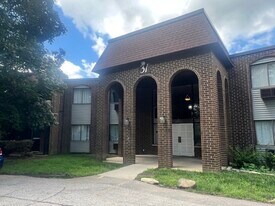 Building Photo - 31 Washington Blvd