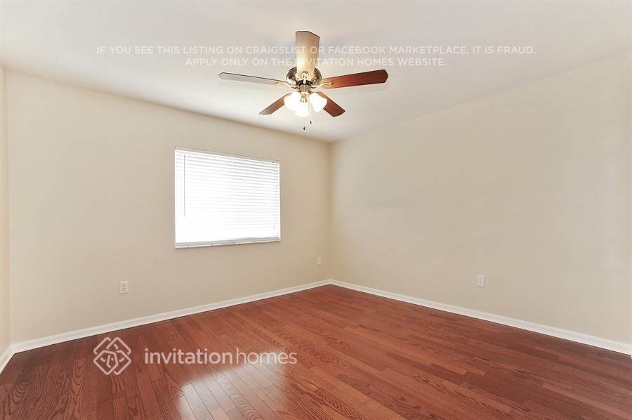 Building Photo - 11216 Lake Lanier Dr