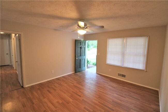 Building Photo - 979 Chestnut Oak Ct