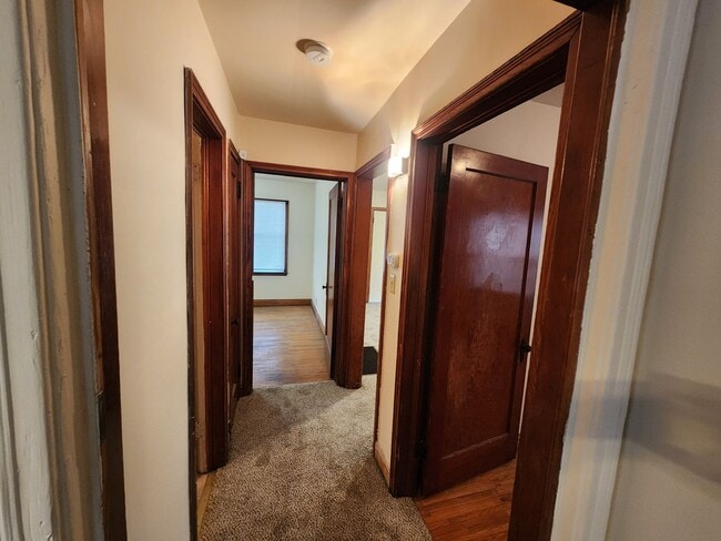 Building Photo - 2 bedroom, 1 bathroom, basement, garage, and extra space in finished attic not included in sq ft!!