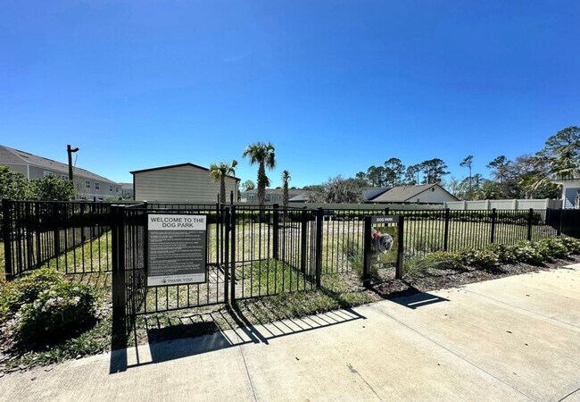 Building Photo - 3 BR/  2.5 BA  Townhome - ANNIES WALK