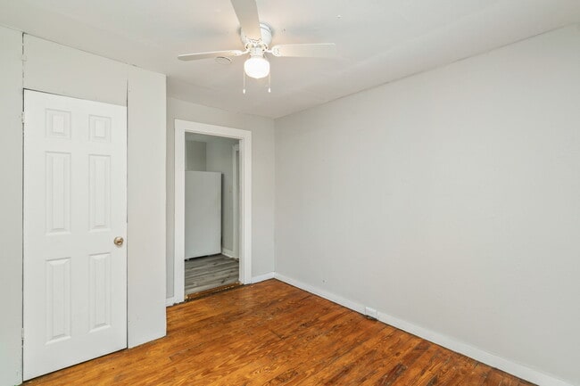Building Photo - 4100 Garnet Dr