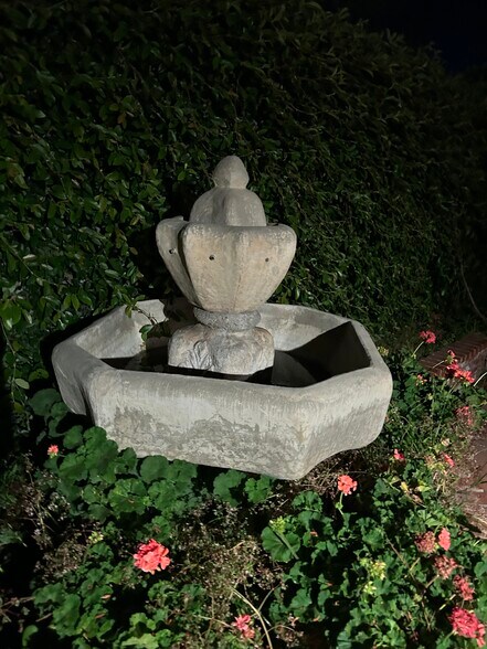 Building Photo - 876 Palmer Ave