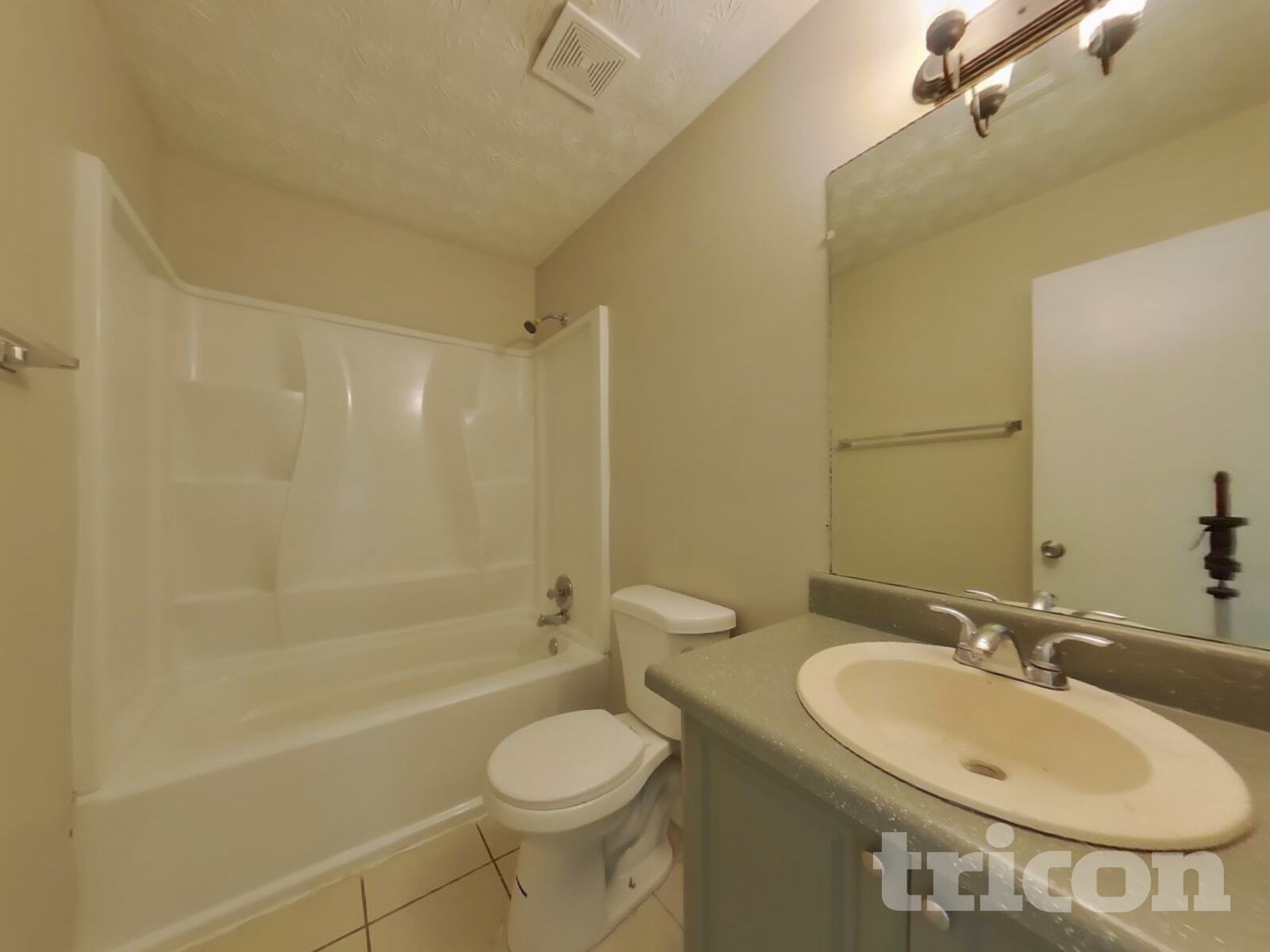 Building Photo - 55 6th Ave