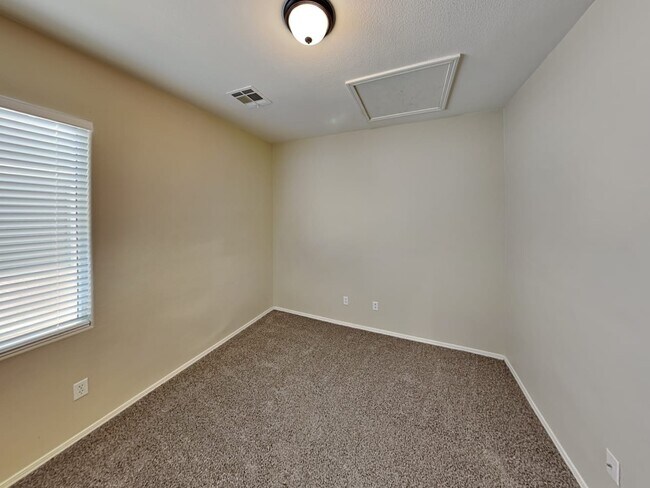 Building Photo - 7558 Chambery Cove Ct