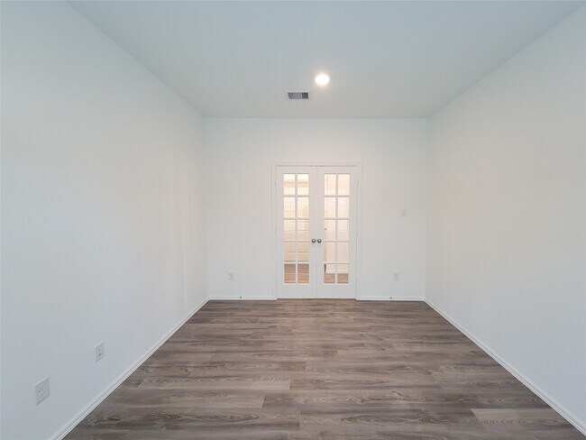 Building Photo - 26622 Castiel Dr