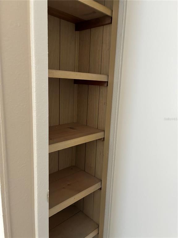 Building Photo - 470 SW Dove St