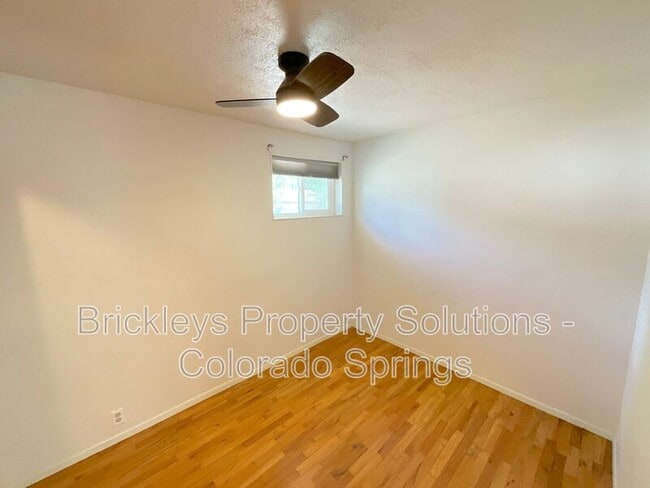 Building Photo - 2016 W Kiowa St