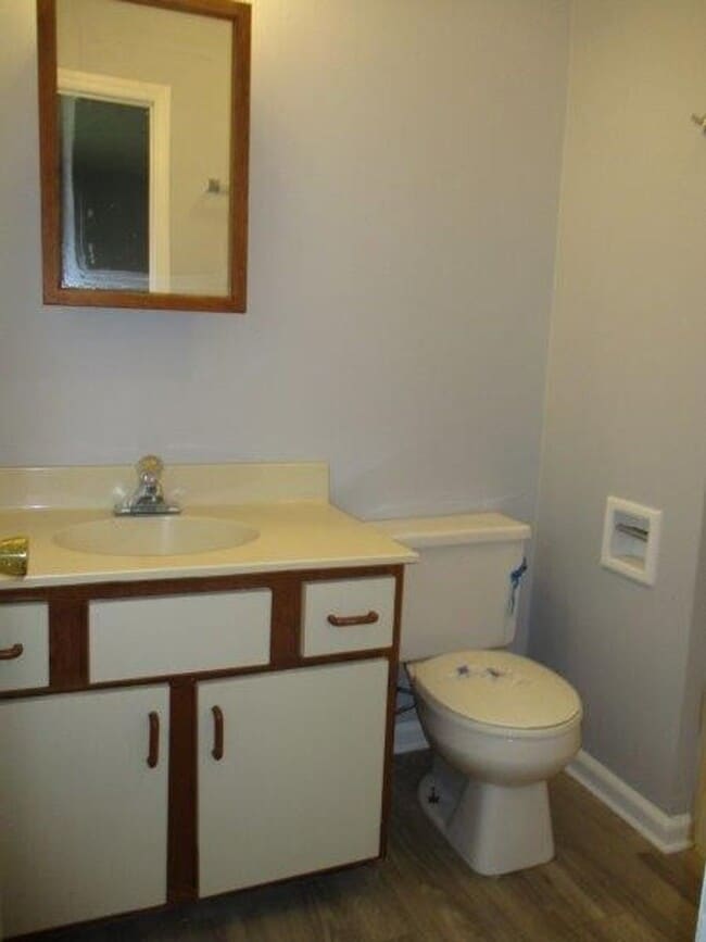 Building Photo - 111 Elfreth Ln