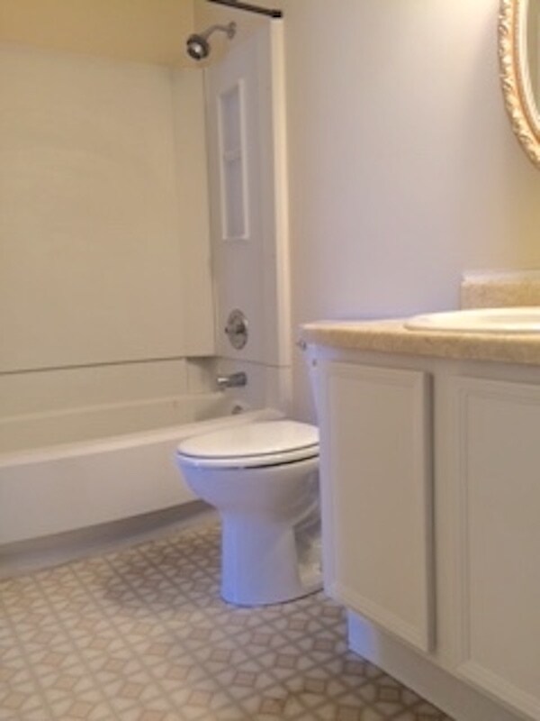 Building Photo - 167 Scott Ln