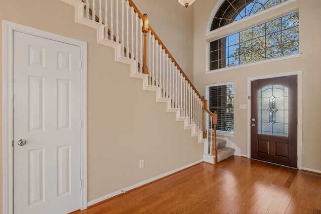 Building Photo - 118 Bryce Branch Cir