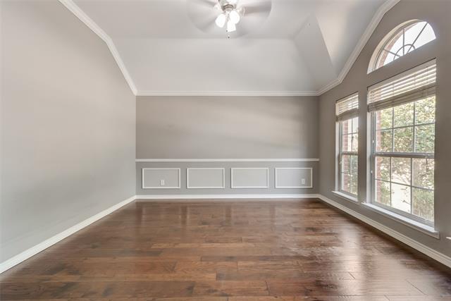 Building Photo - 3759 Voltaire Dr
