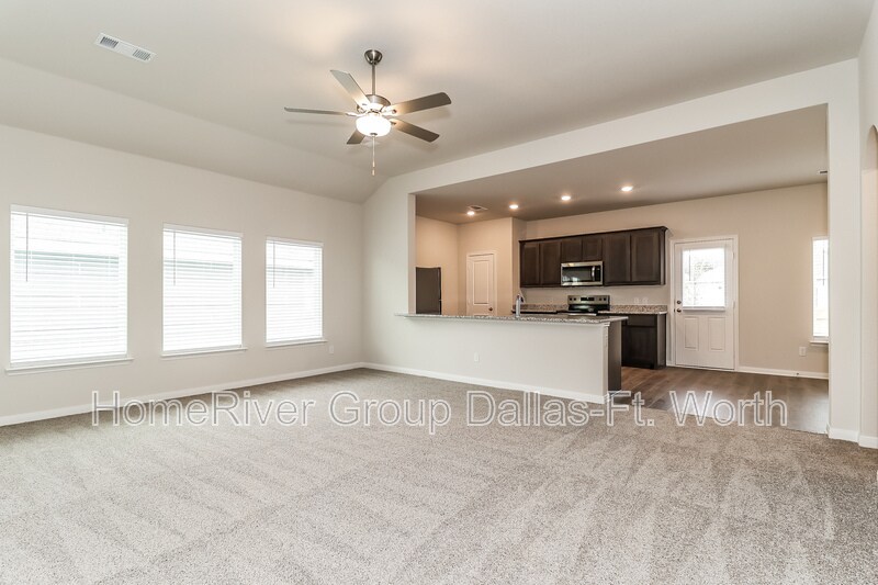 Building Photo - 6318 Rain Lily Dr
