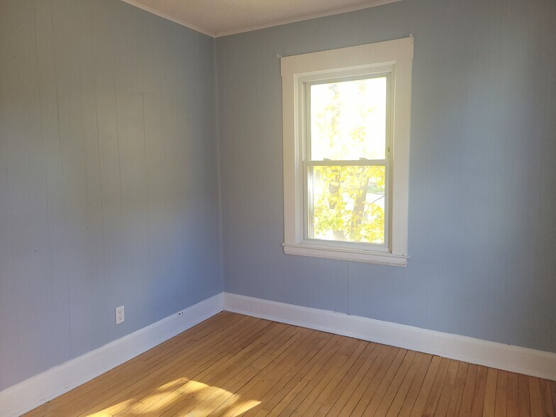 Bedroom 2 - 58 Beech St