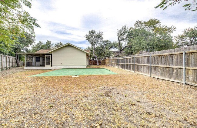 Building Photo - 11305 Pradera Dr