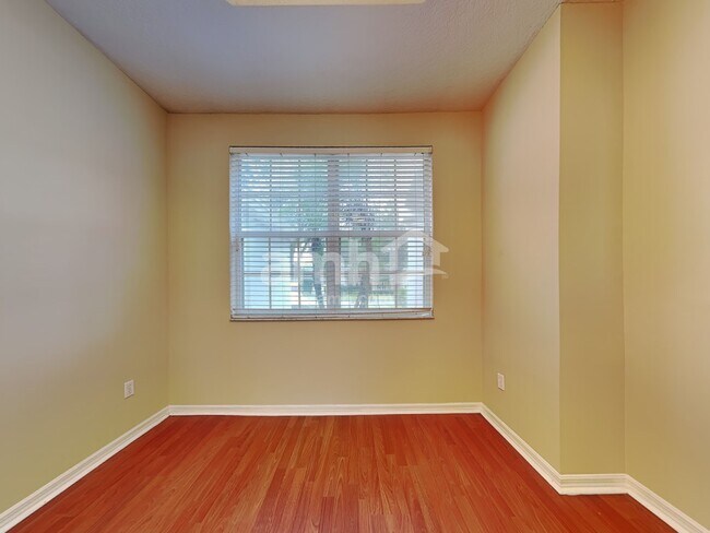 Building Photo - 2770 Spicebush Loop