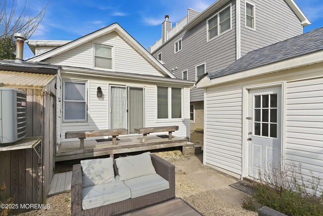 Building Photo - 34 Waterview Way