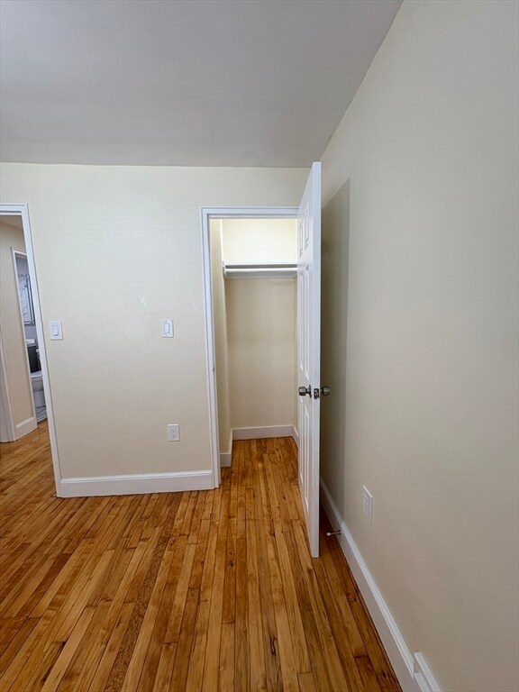Building Photo - 84 Gladeside Terrace