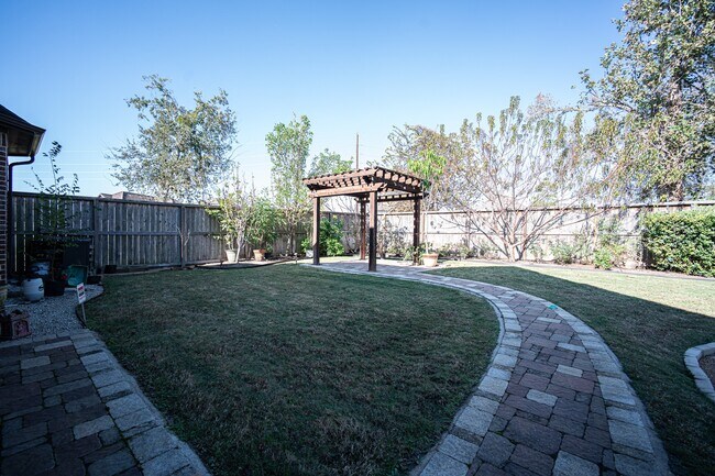 Building Photo - 5802 Caper Shores Ln