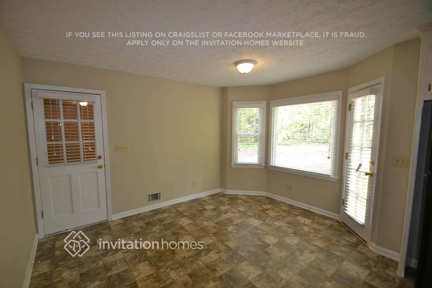 Building Photo - 3735 Starboard Ln