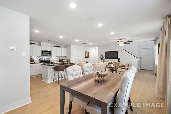 Building Photo - 7018 Highland Cypress Trl