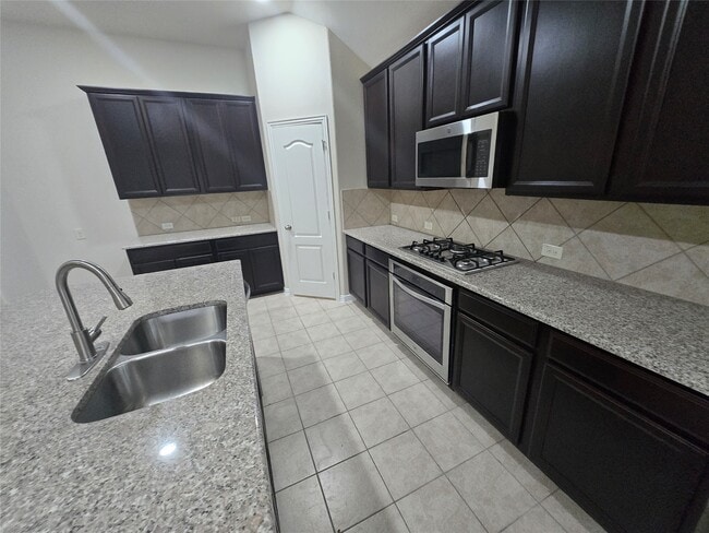 Building Photo - 9126 Monarch Field Ln