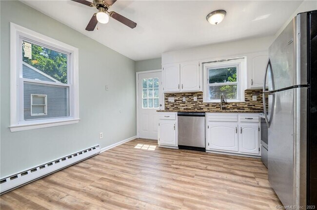 Building Photo - 51 Elmwood Ave