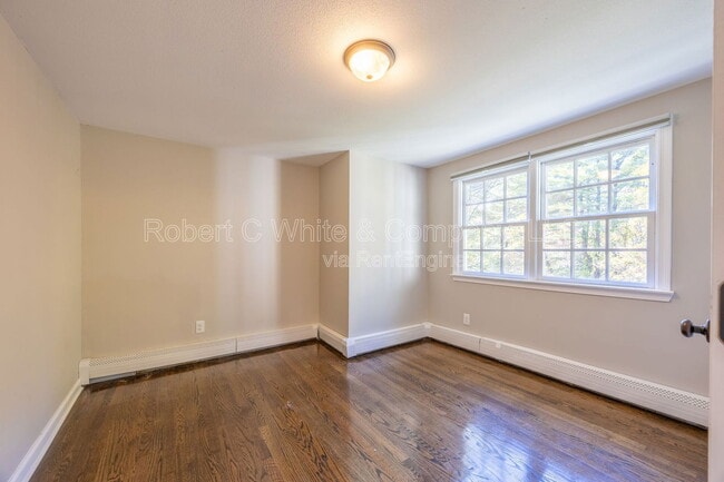 Building Photo - 101 Hungary Rd