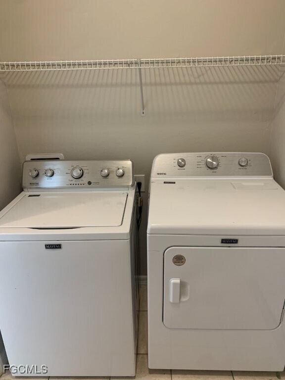 Building Photo - 703 SW 22nd St