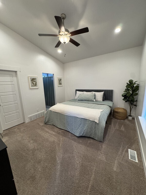 Building Photo - 7258 Crystal Brook Dr