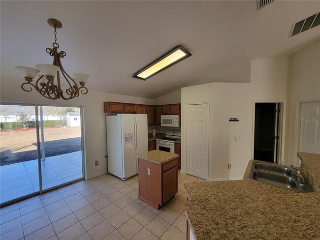 Building Photo - 11908 SE 74th Terrace