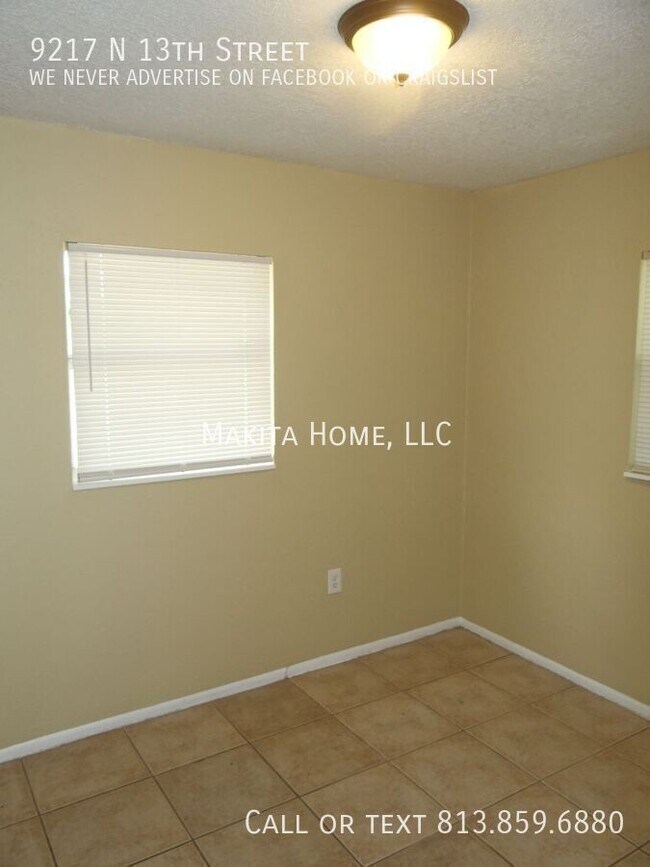 Building Photo - 9217 N 13th St