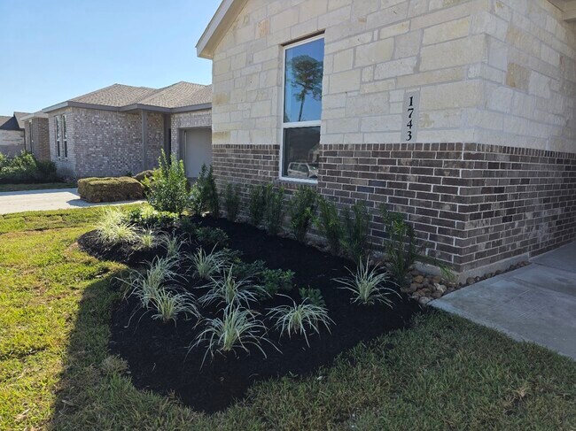 Building Photo - 1743 Magnolia Jade Ct