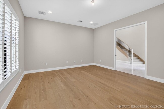 Building Photo - 17089 Rainbow Fls Trl