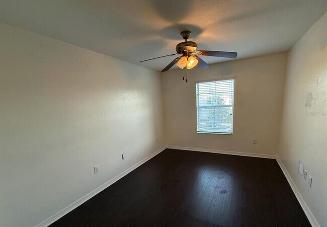 Building Photo - 2807 Lantern Hill Ave