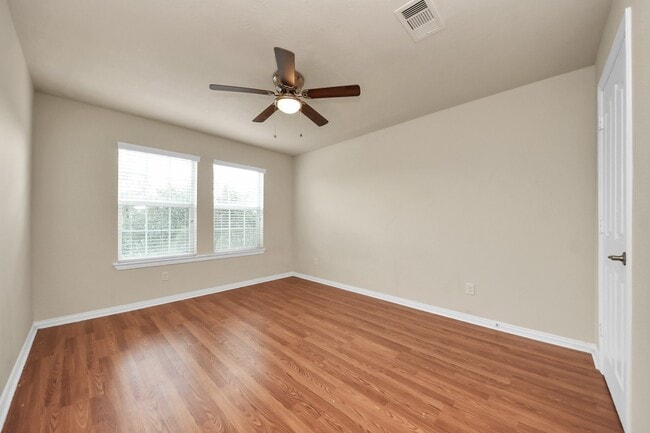 Building Photo - 24503 Hikers Bend Dr