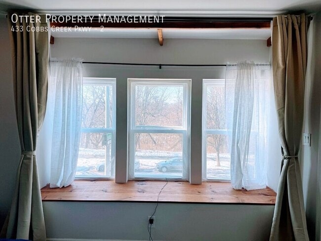 Building Photo - 433 Cobbs Creek Pkwy