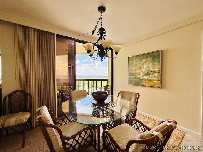 Building Photo - 9500 S Ocean Dr