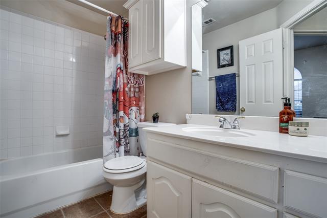 Building Photo - 314 Swallowtail Ct