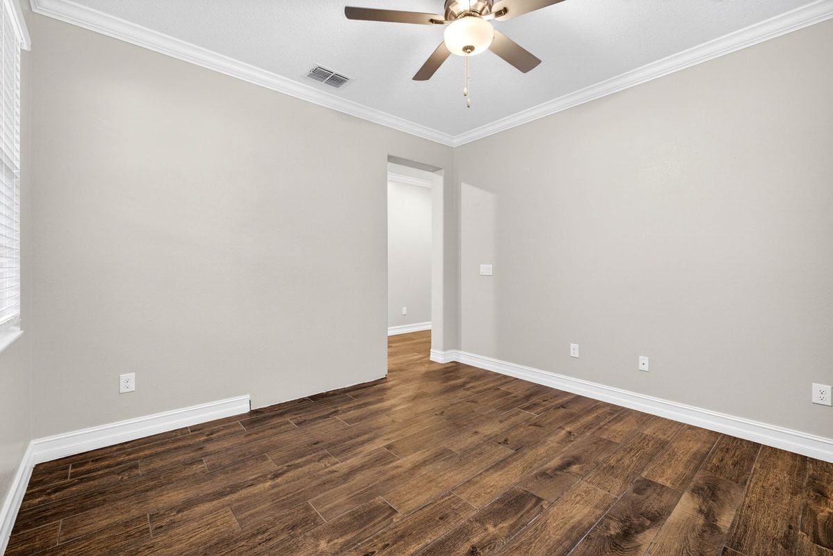 Building Photo - 19462 Forest Garden Ct