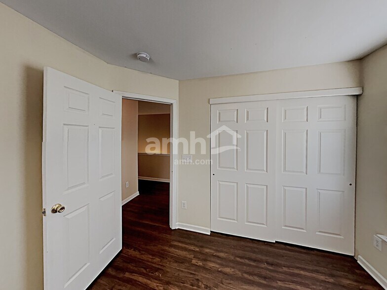 Building Photo - 86 Branch Valley Way